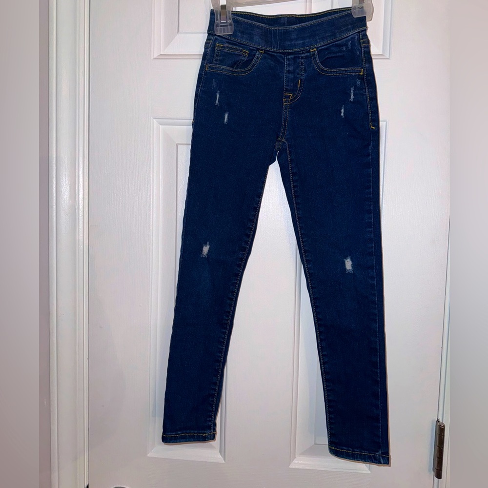 Cat & Jack distressed pull on jeans with pockets, Size 6